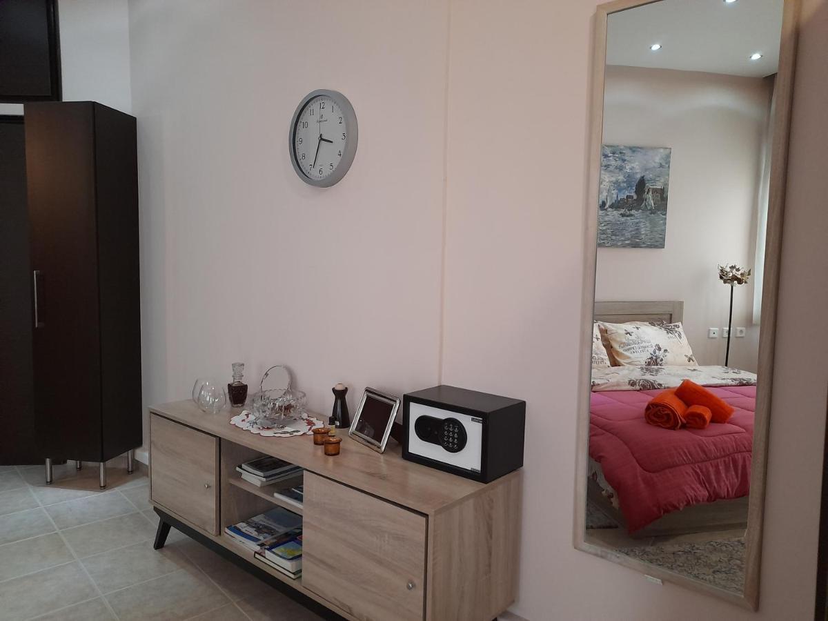 Exantas The Lux-Veria Apartman Kültér fotó